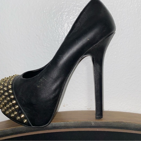 Steve Madden spiked platform heels size 9 - Picture 3 of 4